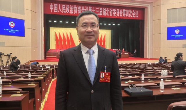 KAIYUN APP-湖北省政协委员刘萌：建议打造“楚超”球赛品牌，培育赛事经济